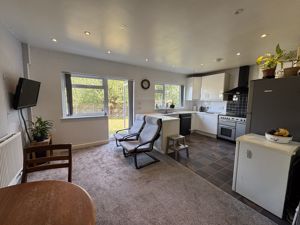 Kitchen/Dining- click for photo gallery